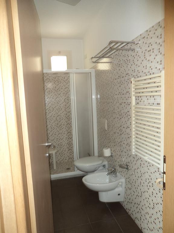 Residence Nocchiero Riccione Phòng bức ảnh
